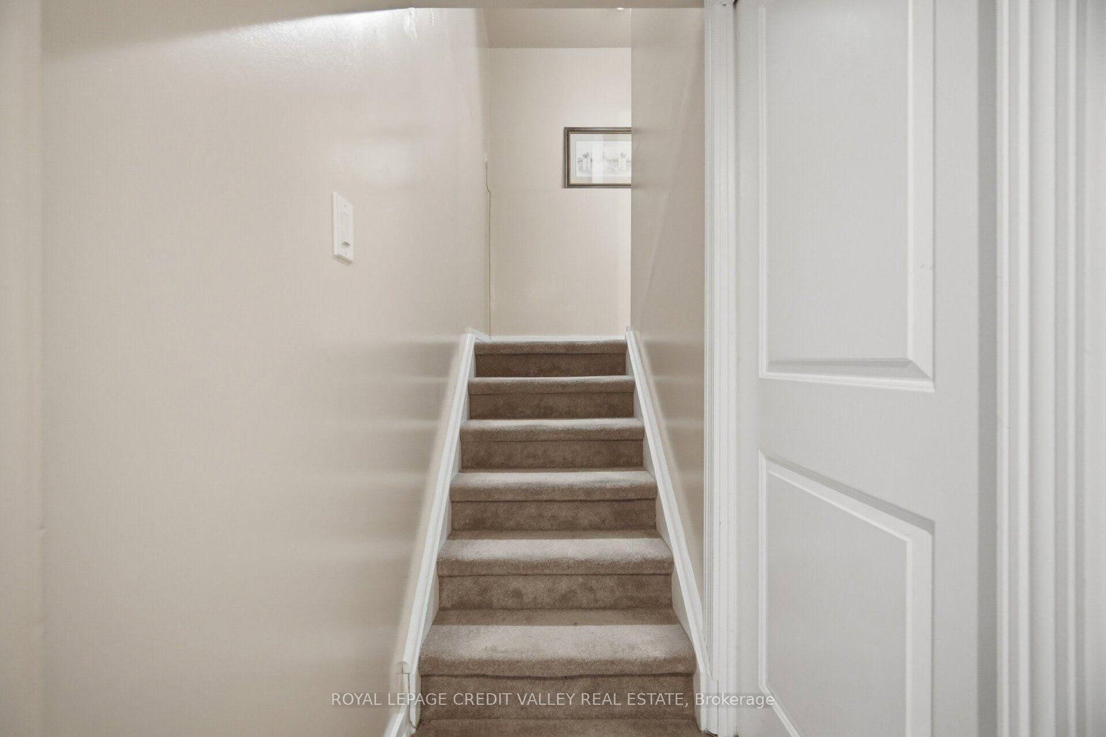 10 Gladstone Square • Brampton, ON photo 31