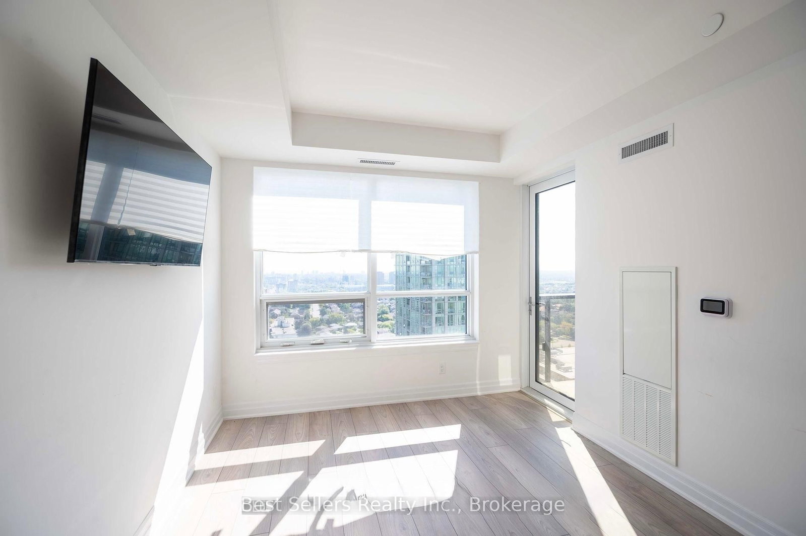 36 Elm Drive • #2406 • Mississauga, ON photo 10
