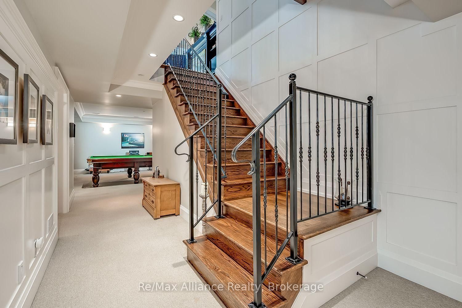 379 River Side Drive • Oakville, ON photo 31