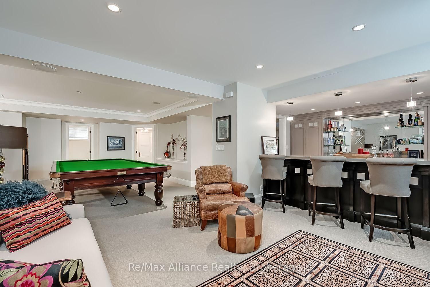 379 River Side Drive • Oakville, ON photo 35