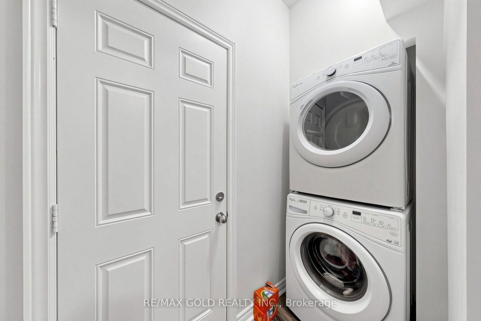 13 Fringetree Road • Brampton, ON photo 16