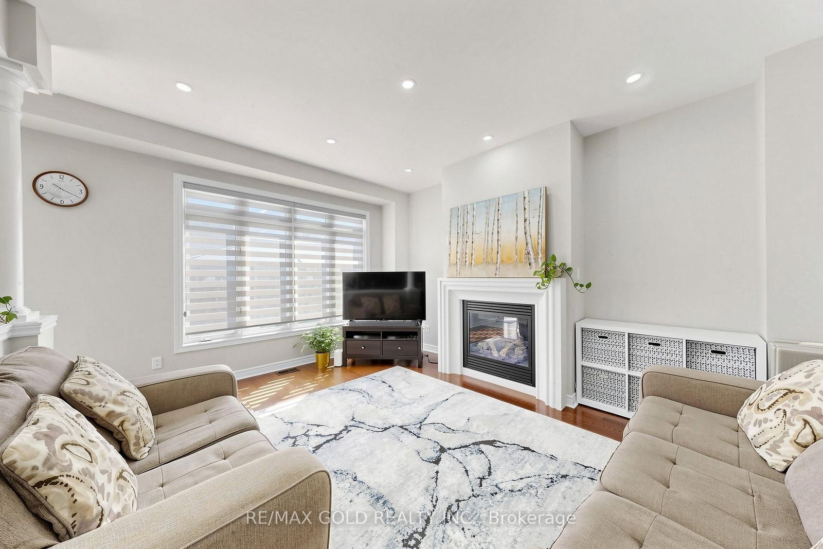 13 Fringetree Road • Brampton, ON photo 3