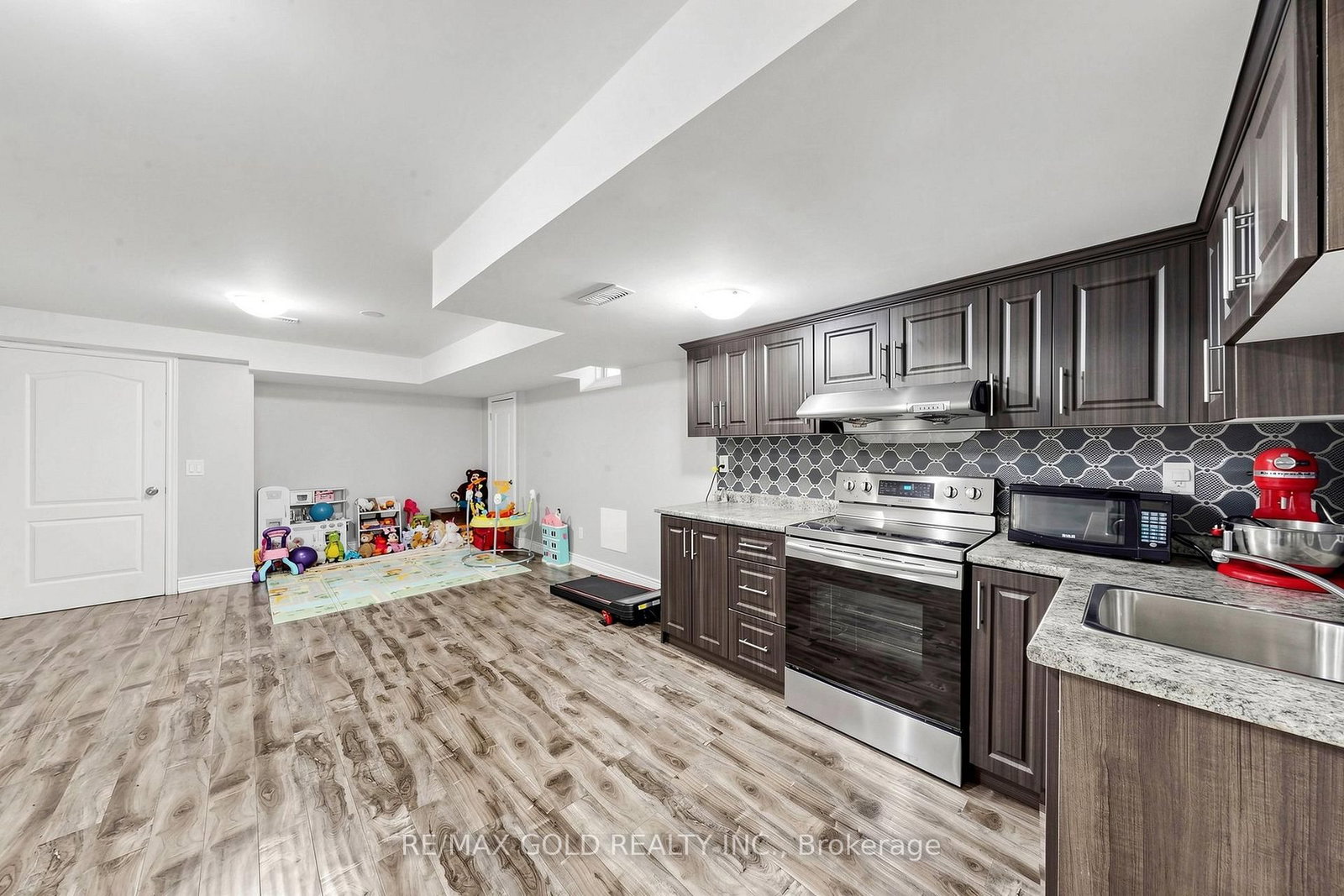 13 Fringetree Road • Brampton, ON photo 41