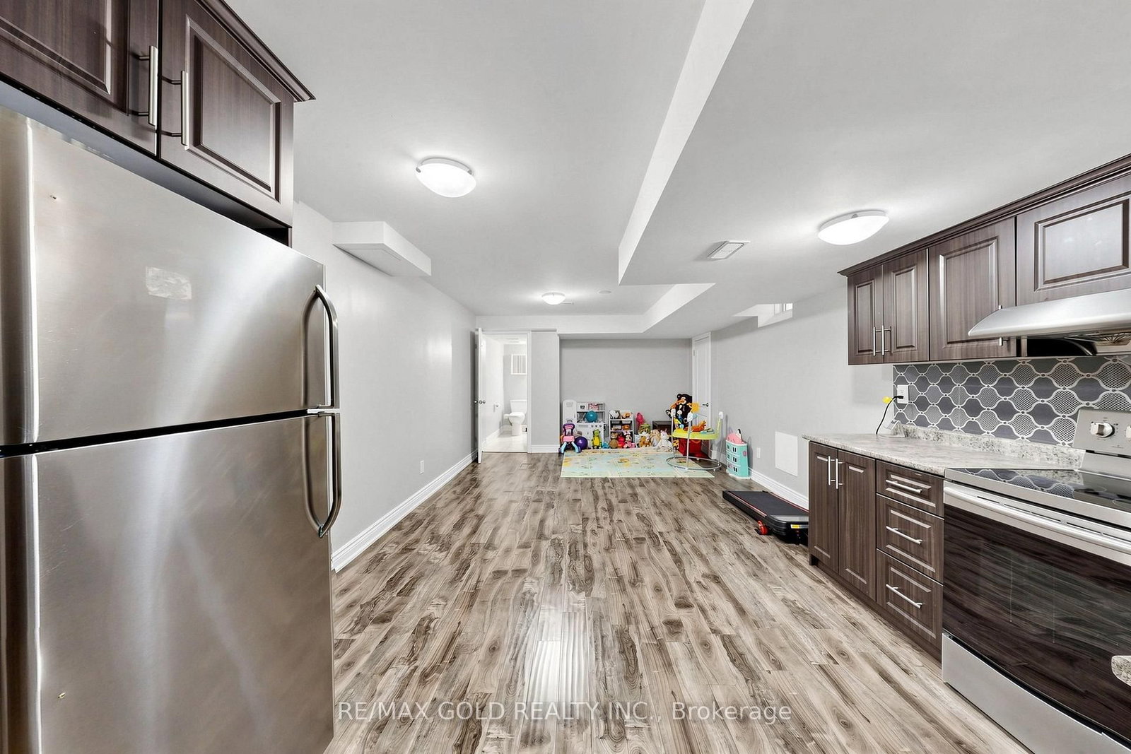 13 Fringetree Road • Brampton, ON photo 42