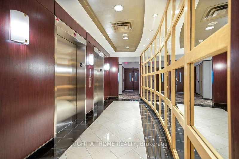 508 - 2111 Lake Shore Boulevard W