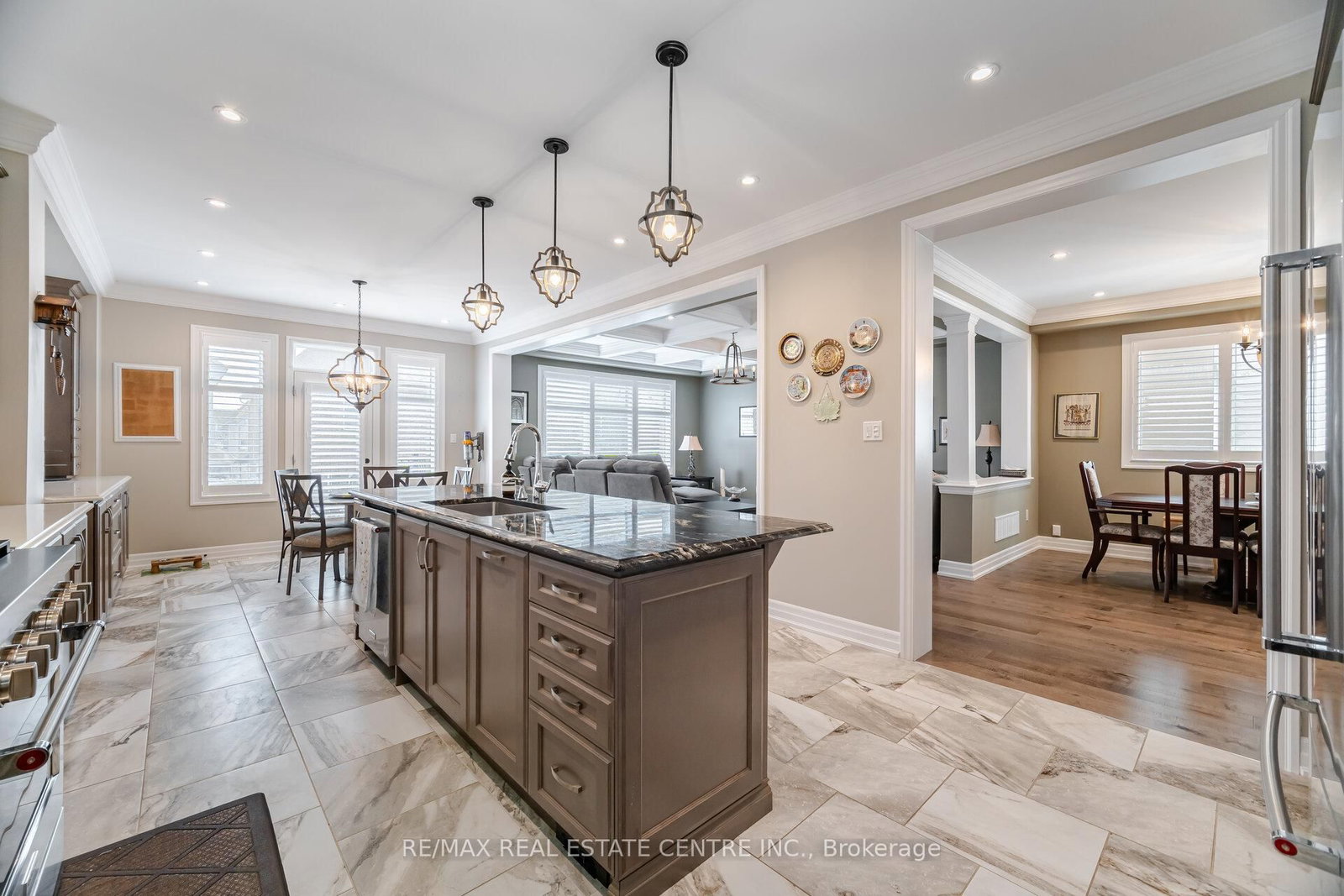 156 Camellia Crescent • Oakville, ON photo 15