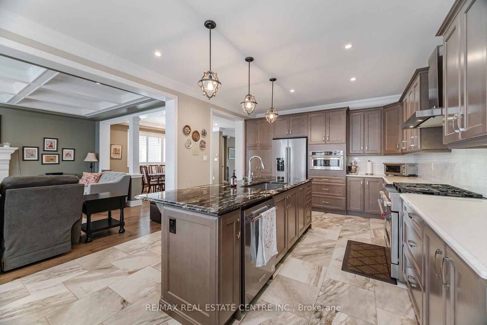 156 Camellia Crescent • Oakville, ON photo 19