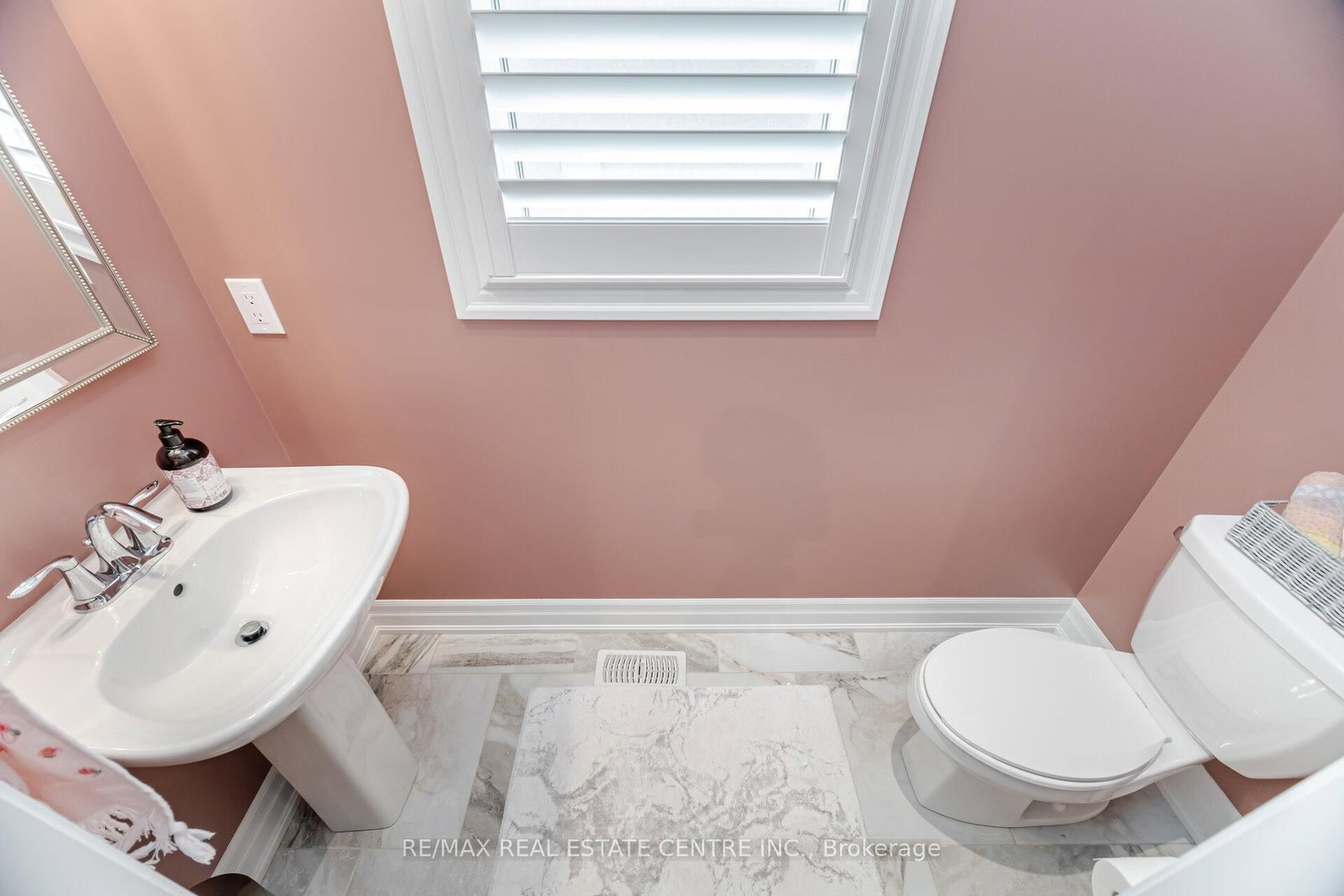 156 Camellia Crescent • Oakville, ON photo 20