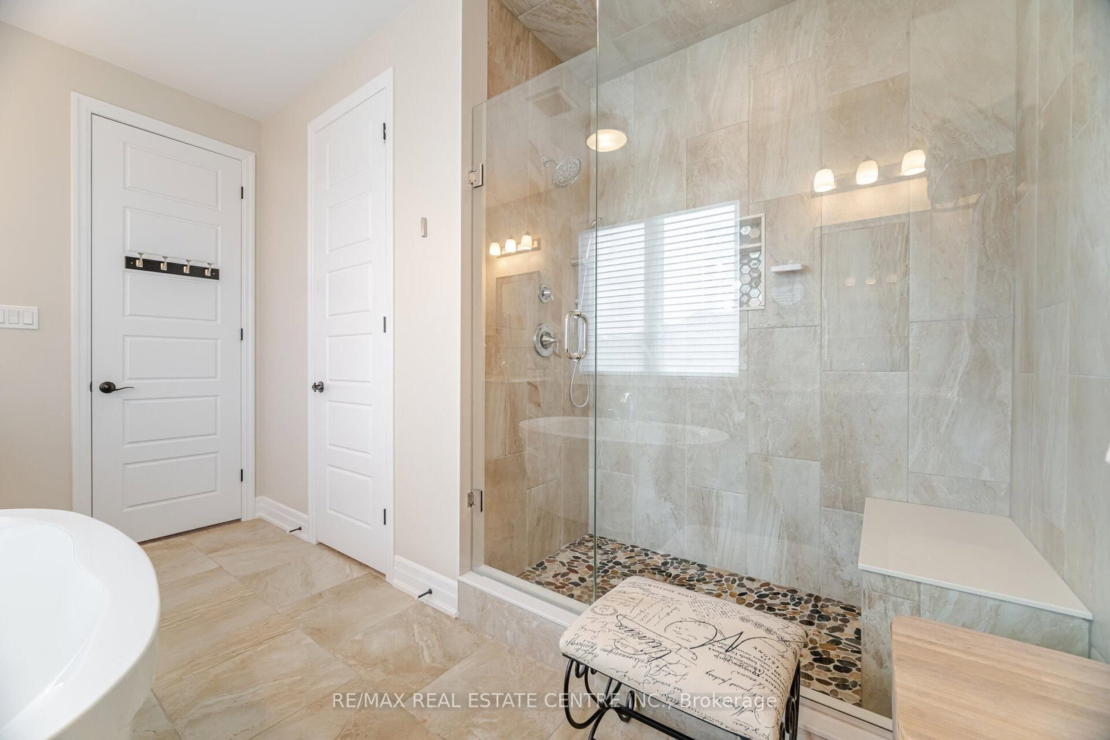 156 Camellia Crescent • Oakville, ON photo 31