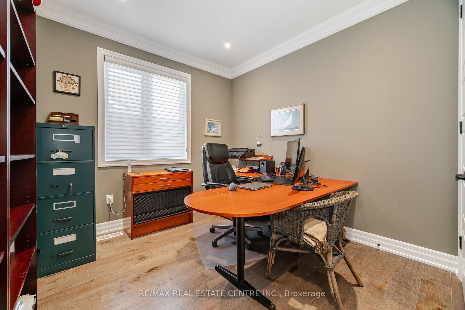 156 Camellia Crescent • Oakville, ON photo 37