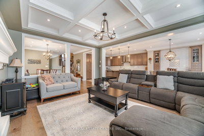 156 Camellia Crescent • Oakville, ON photo 9