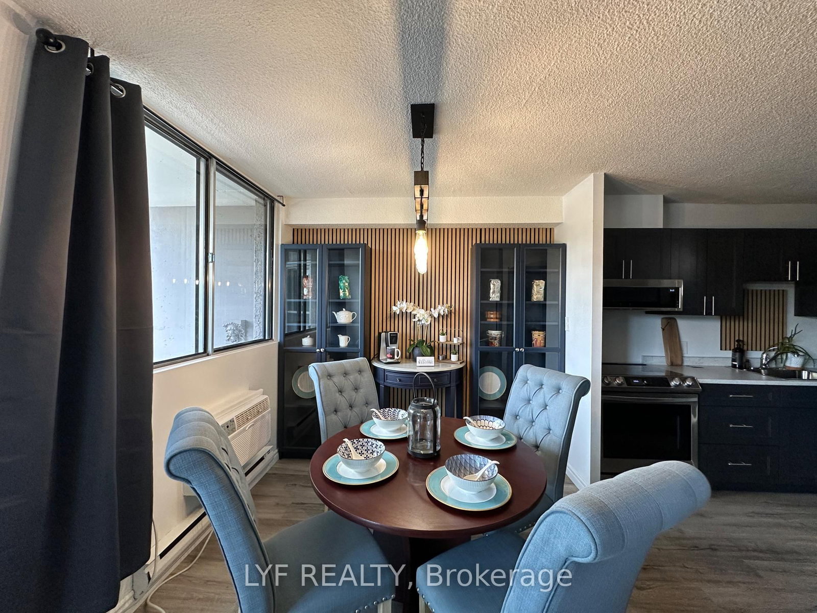 81 MILLSIDE Drive • #401 • Milton, ON photo 10