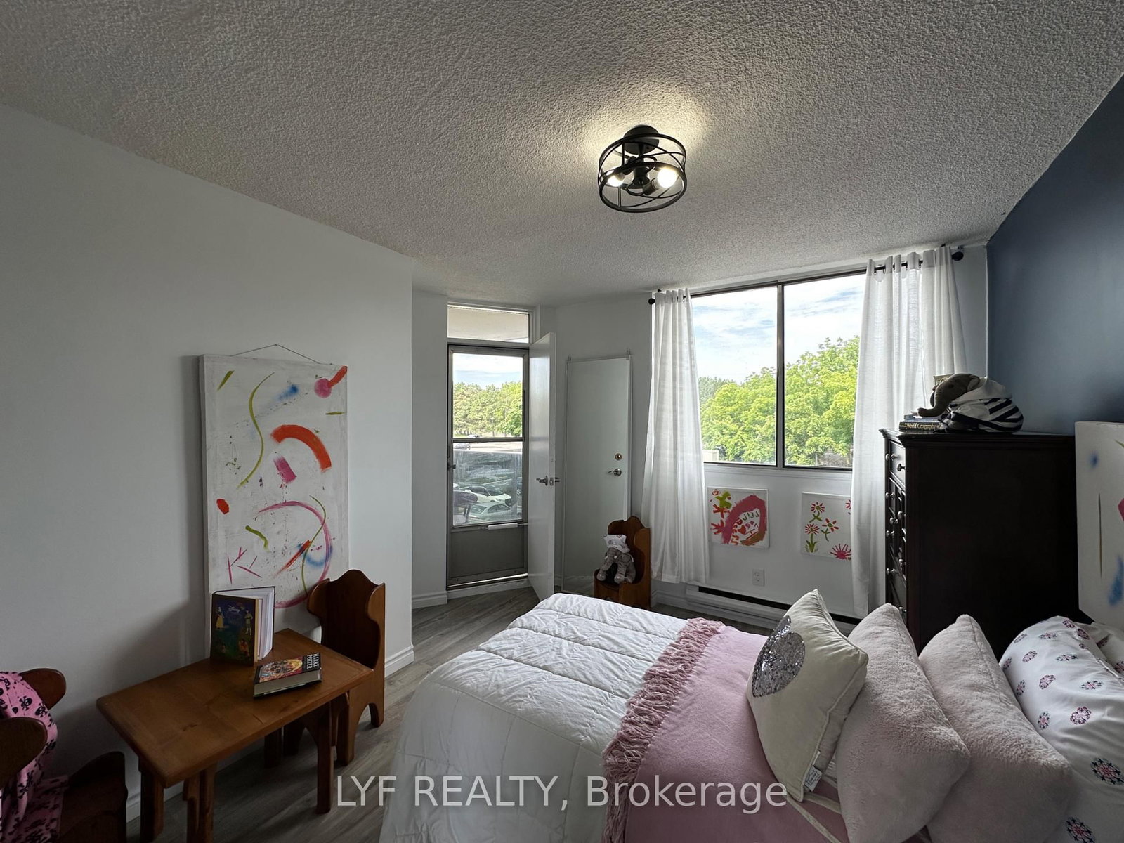 81 MILLSIDE Drive • #401 • Milton, ON photo 12