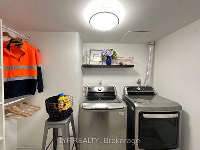 81 MILLSIDE Drive • #401 • Milton, ON photo 4