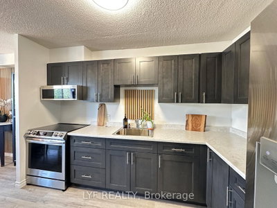 81 MILLSIDE Drive • #401 • Milton, ON photo 6