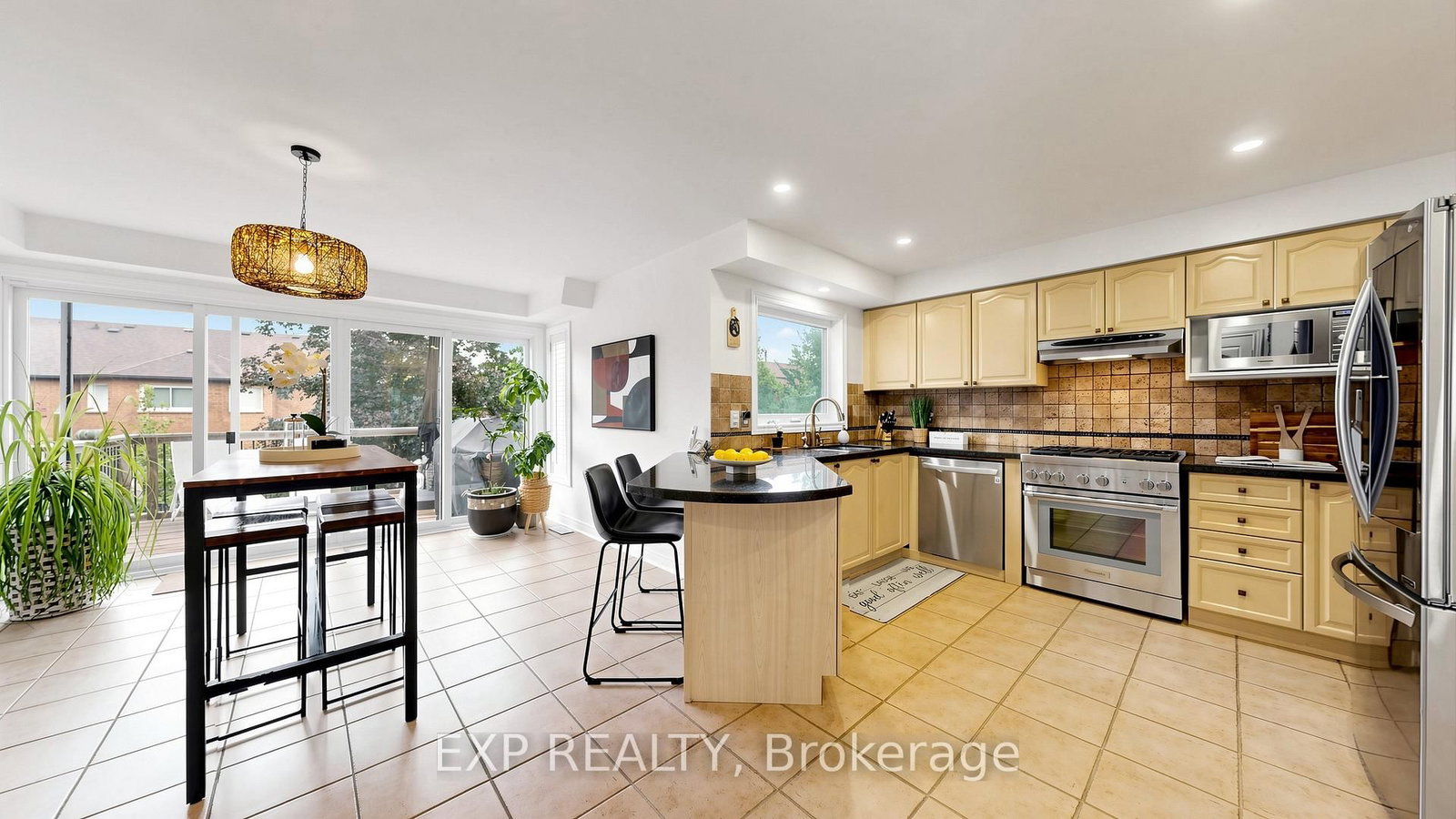 16 Curry Crescent • Halton Hills, ON photo 11