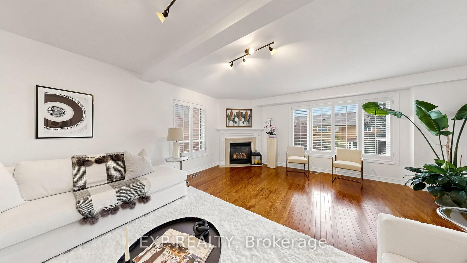 16 Curry Crescent • Halton Hills, ON photo 9