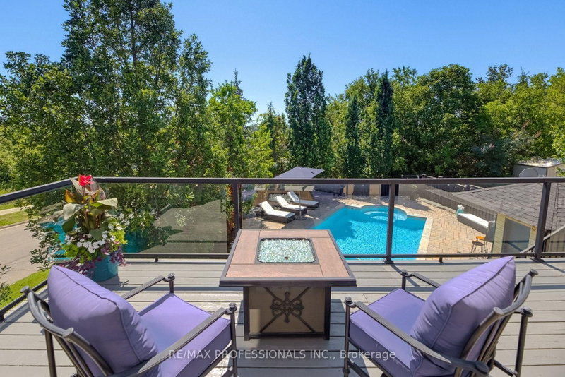 80 Silvervalley Drive