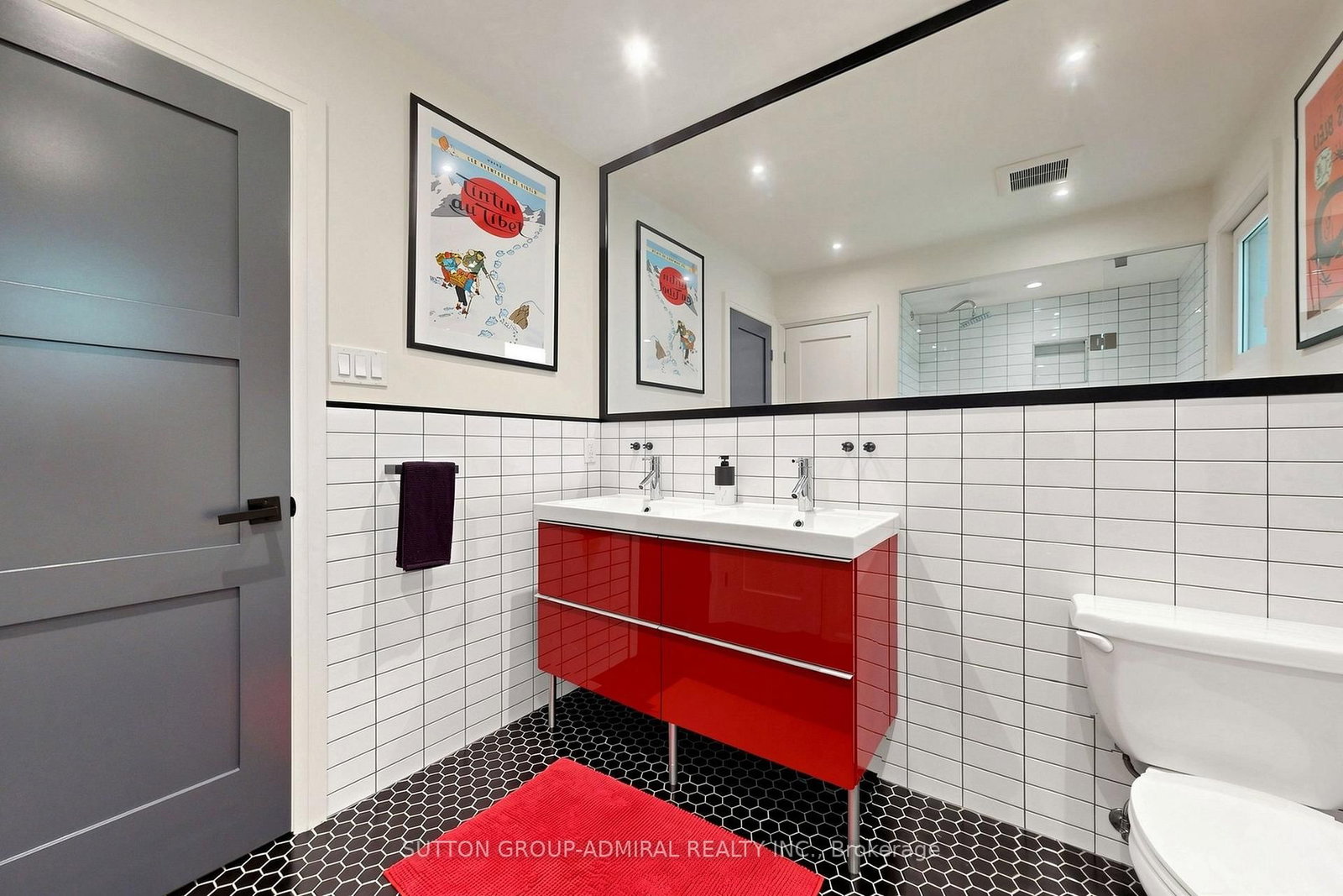 217 The Kingsway • Toronto, ON photo 39