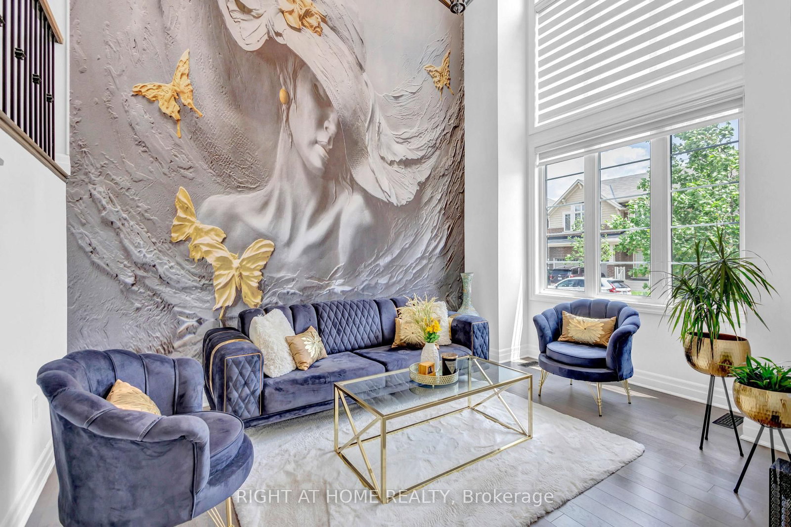 866 Magnolia Terrace • Milton, ON photo 8