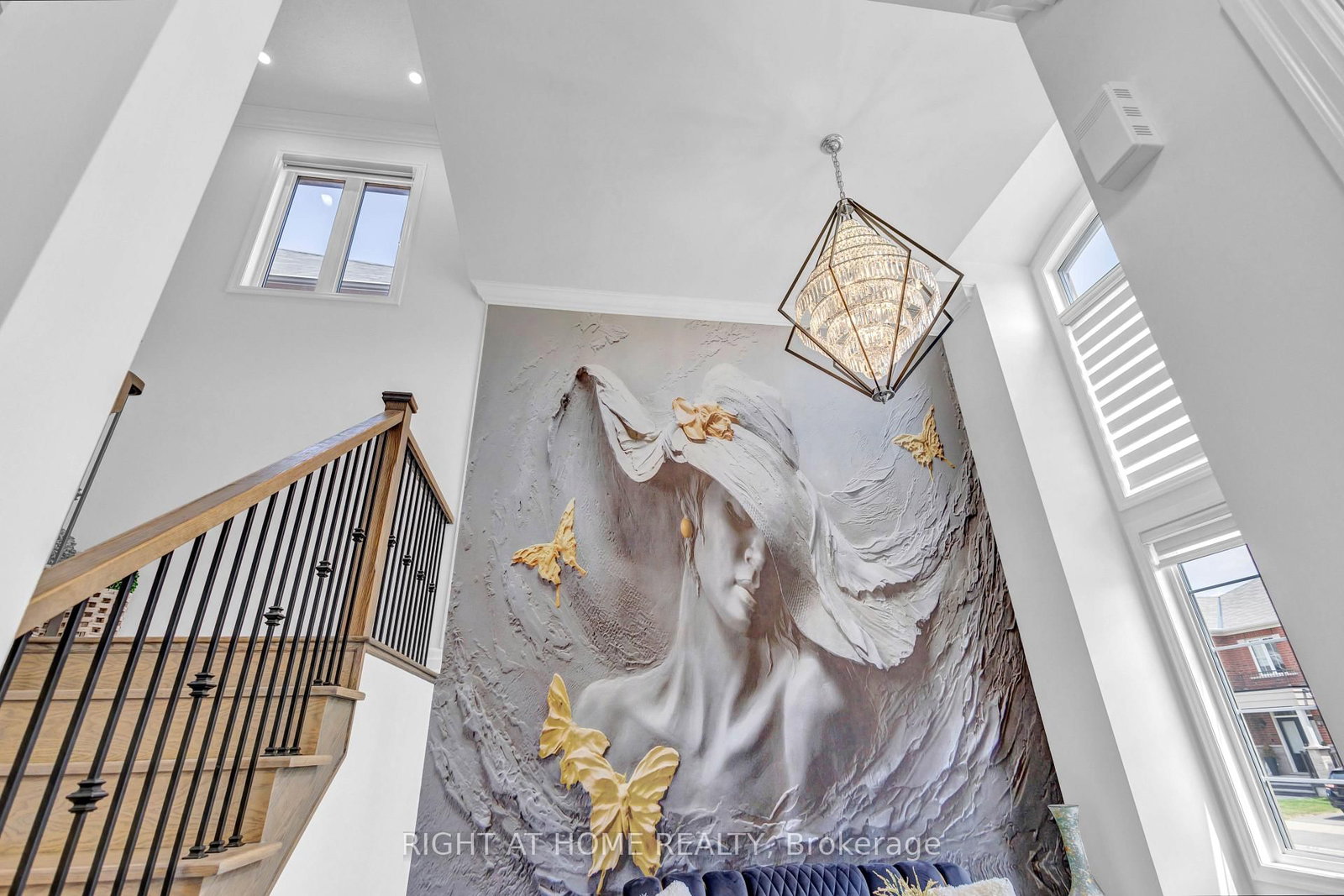 866 Magnolia Terrace • Milton, ON photo 9