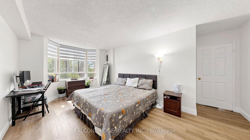 5 Lisa Brampton,ON L6T 4T4 — Photo 18