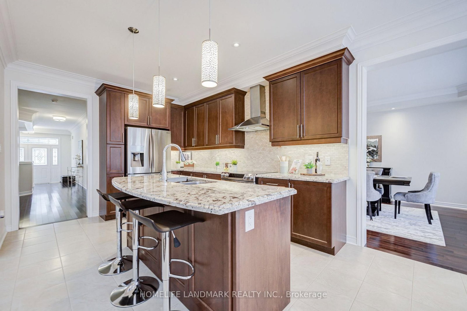95 Hoey Crescent • Oakville, ON photo 10