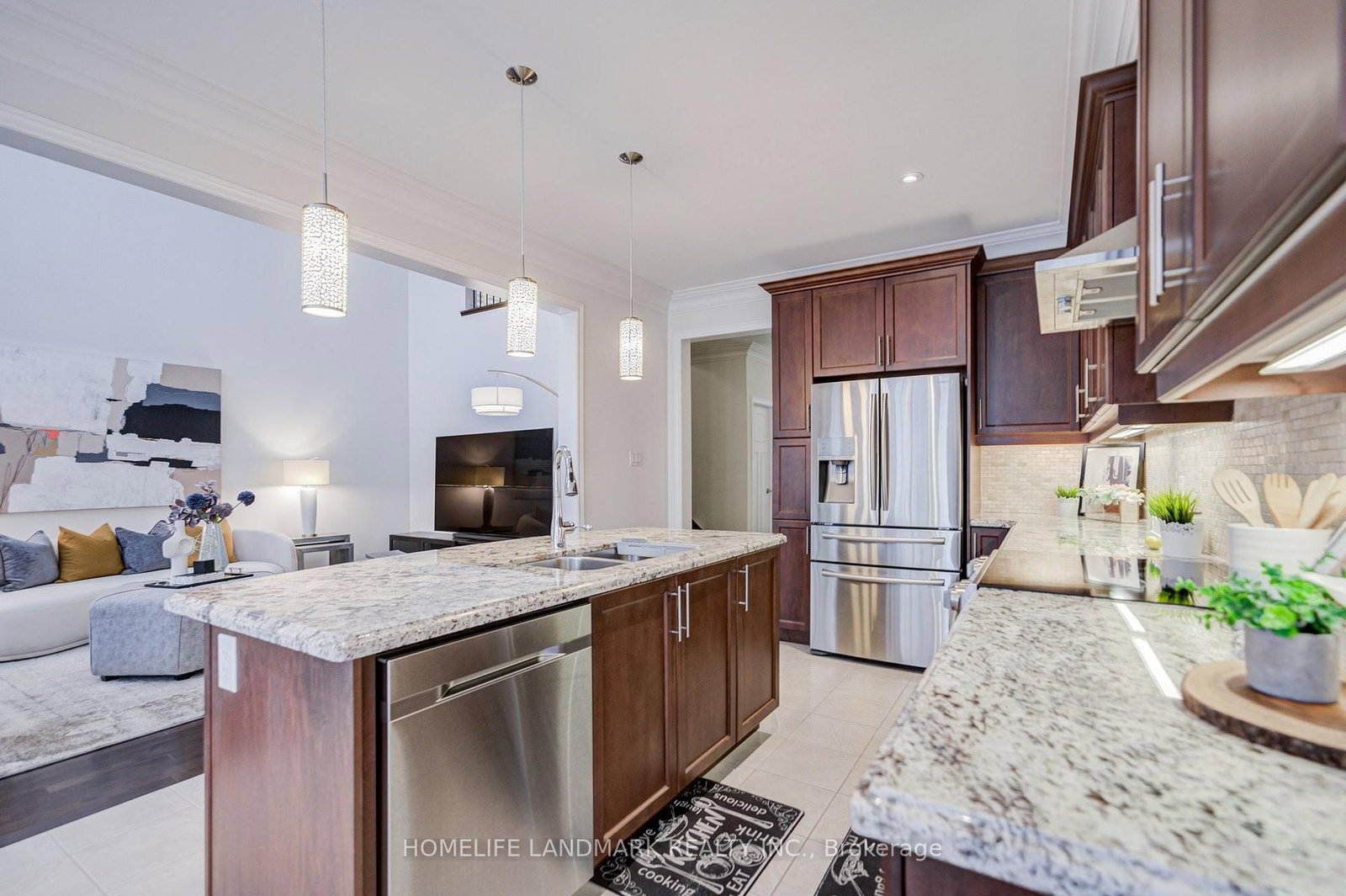 95 Hoey Crescent • Oakville, ON photo 11