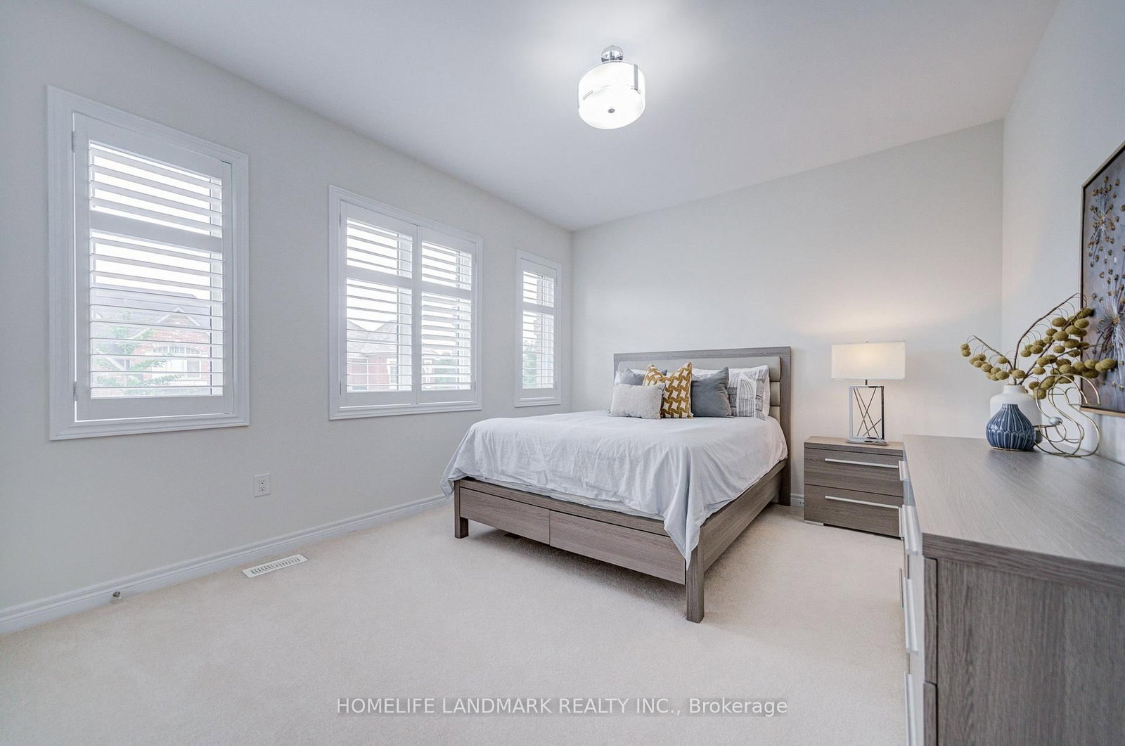 95 Hoey Crescent • Oakville, ON photo 38