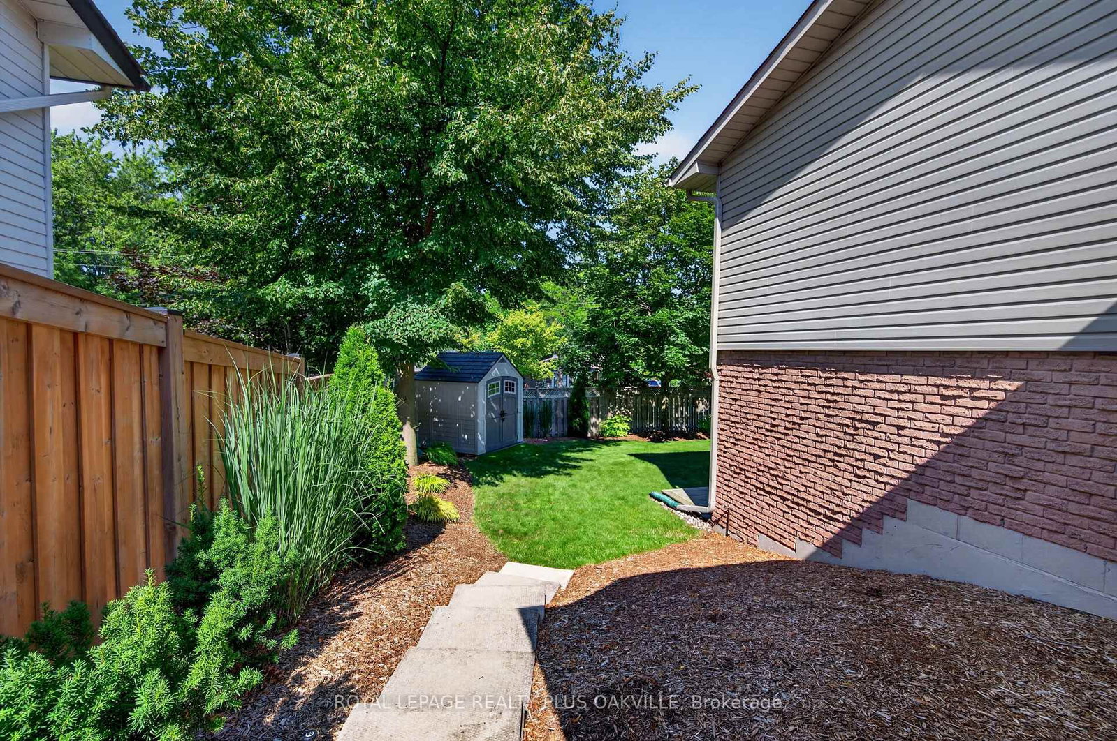 4527 Concord Place • Burlington, ON photo 26