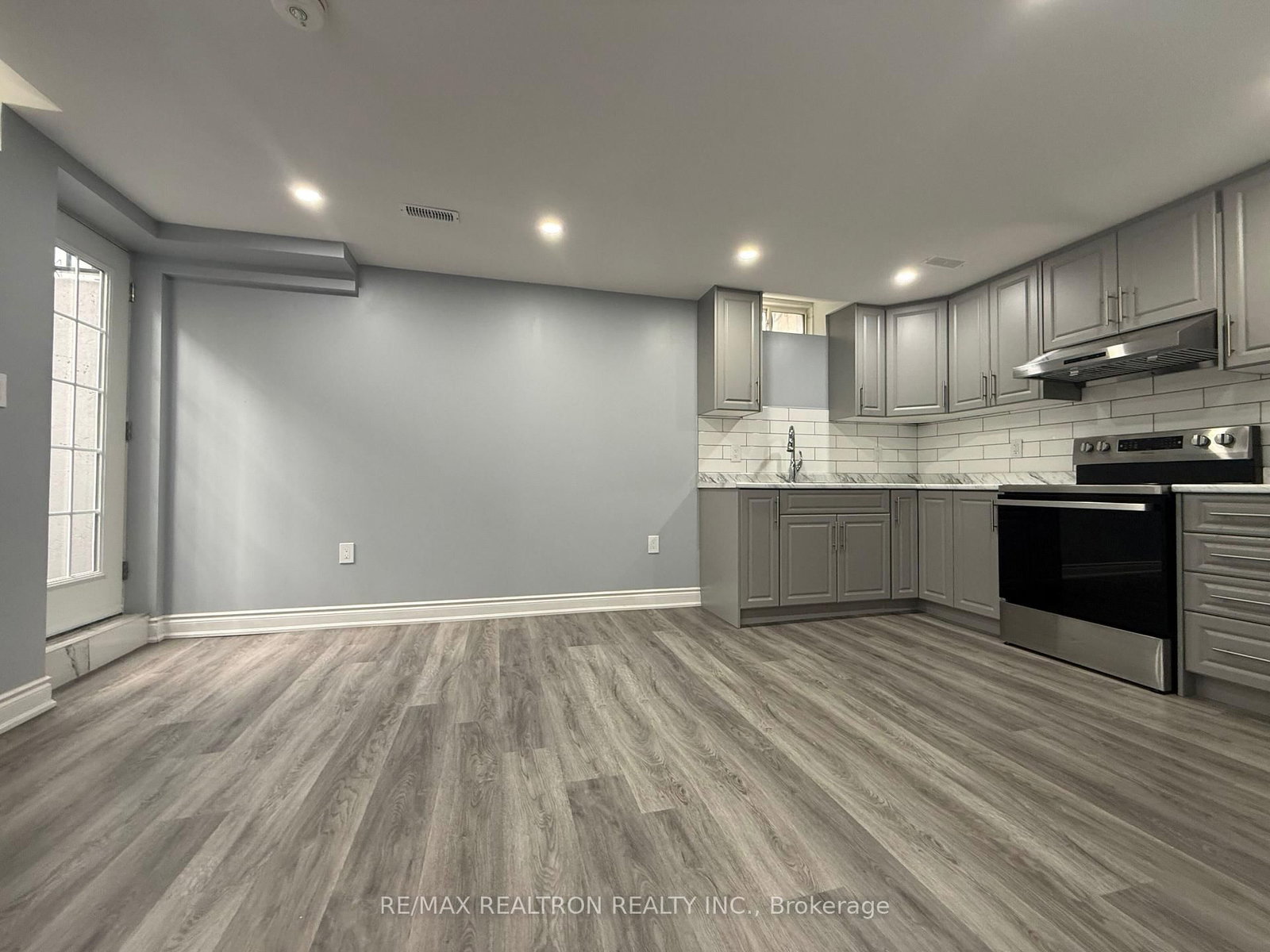 Basement Unit - 34 Nostalgia Court, Brampton 5