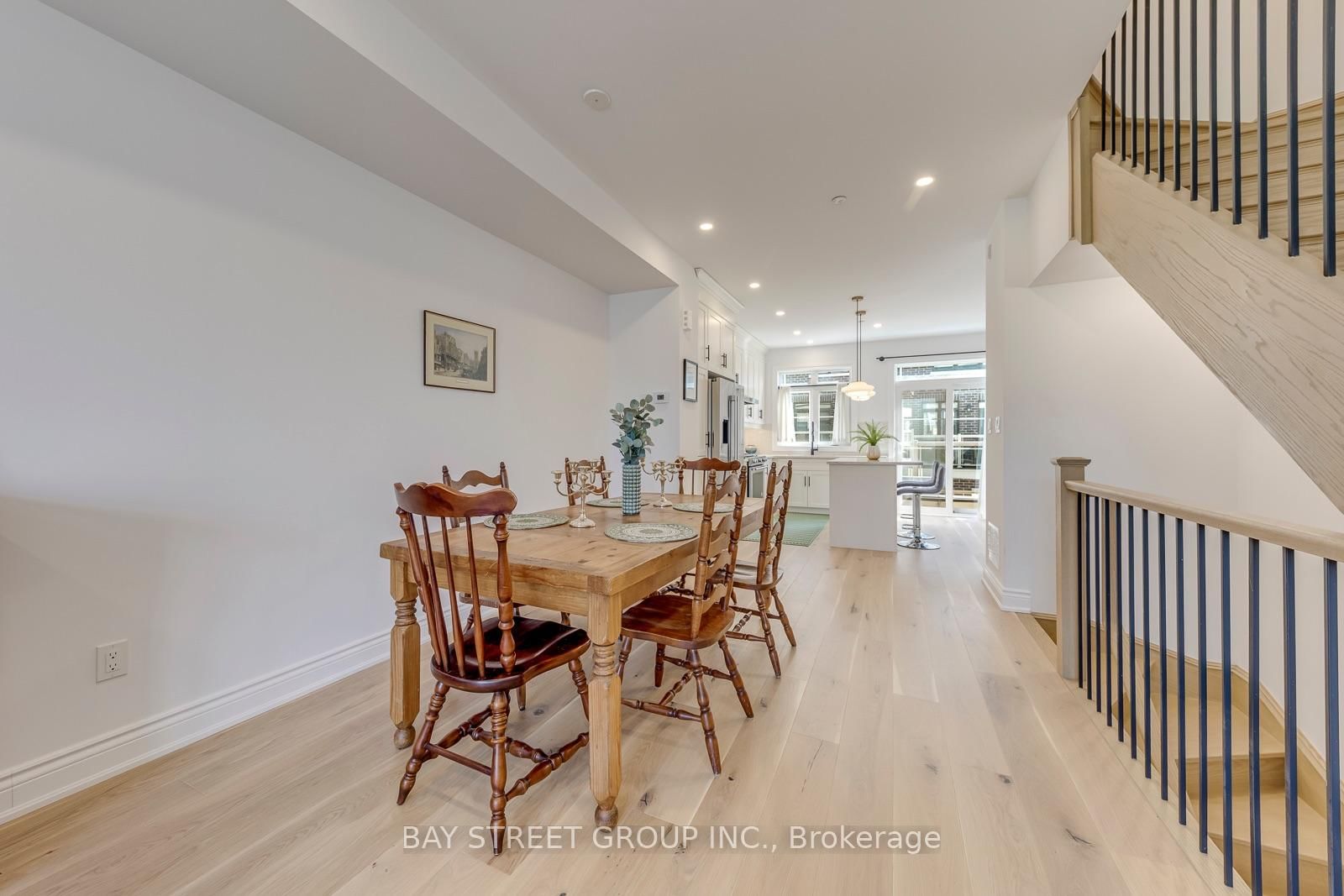 2119 Lillykin Street • #11 • Oakville, ON photo 11