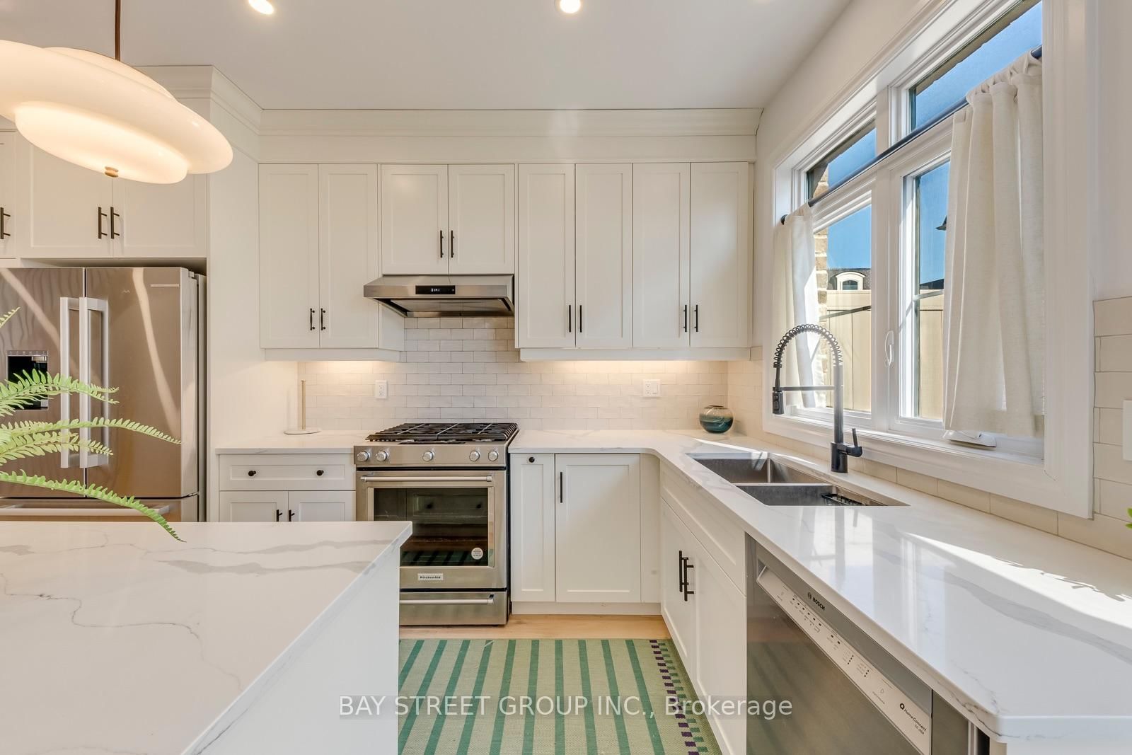 2119 Lillykin Street • #11 • Oakville, ON photo 23