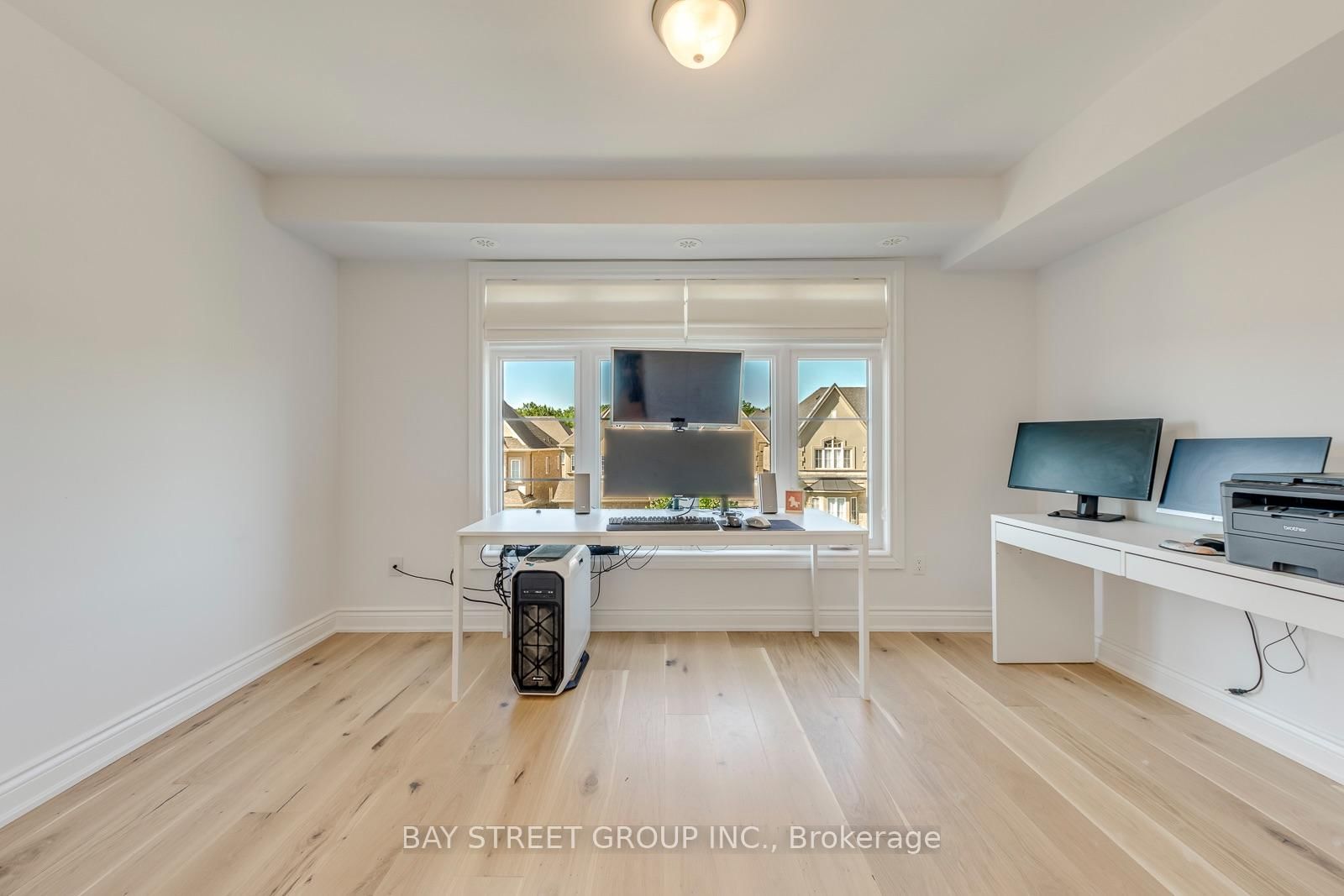 2119 Lillykin Street • #11 • Oakville, ON photo 31