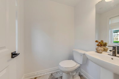 2119 Lillykin Street • #11 • Oakville, ON photo 7
