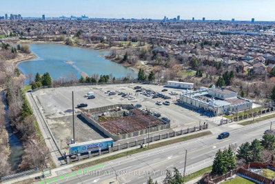 12 Anglers Catch Lane • Brampton, ON photo 5