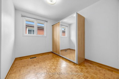 3126 Mccarthy Mississauga,ON L4Y 3Z5 — Photo 23