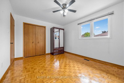 3126 Mccarthy Mississauga,ON L4Y 3Z5 — Photo 27
