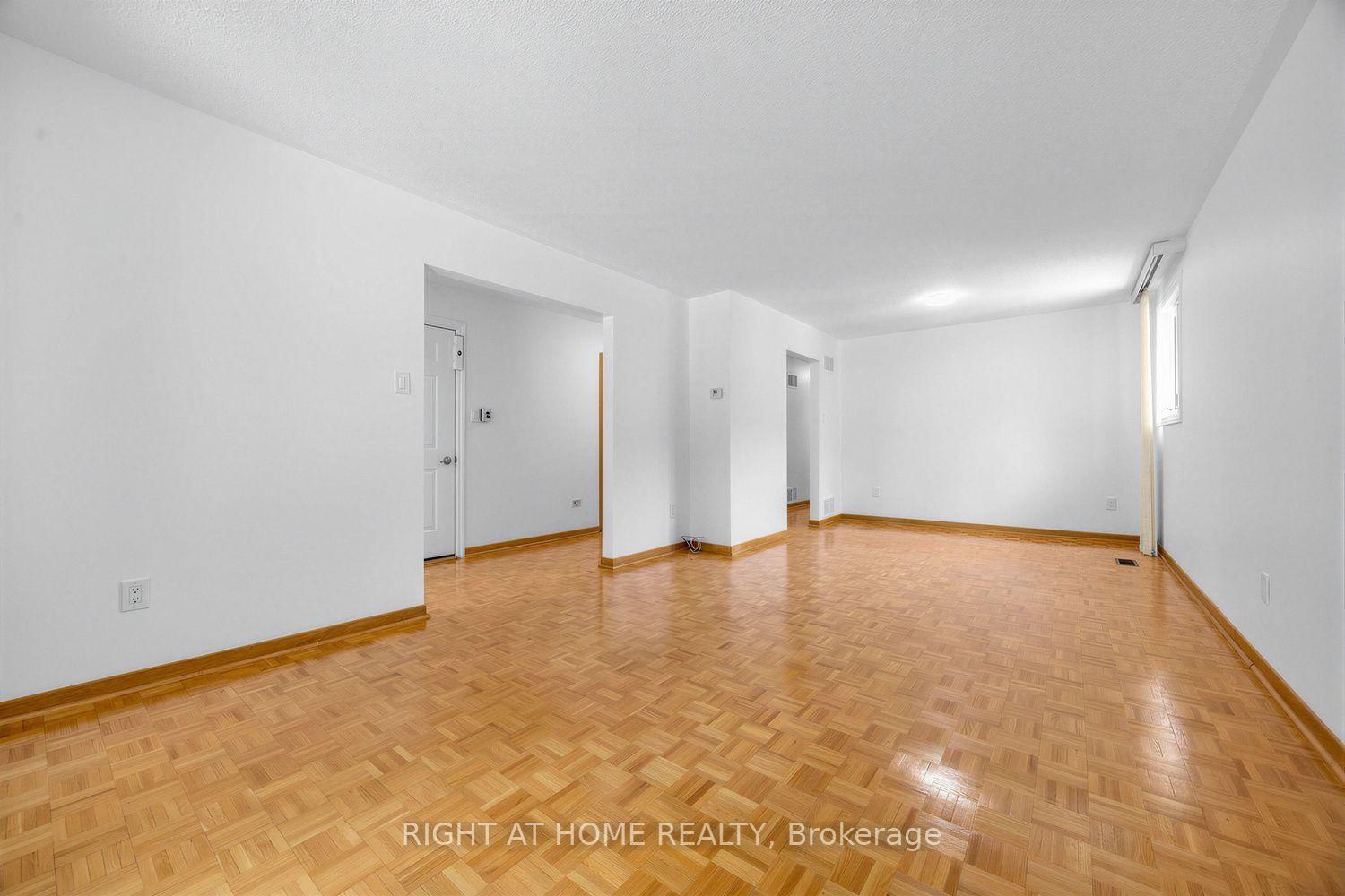 3126 Mccarthy Court • Mississauga, ON photo 9