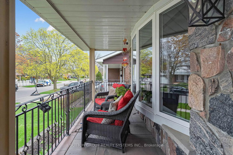 228 Chantenay Drive