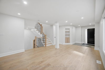 689 Macbeth Mississauga,ON L5W 1E6 — Photo 13