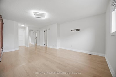 689 Macbeth Mississauga,ON L5W 1E6 — Photo 29