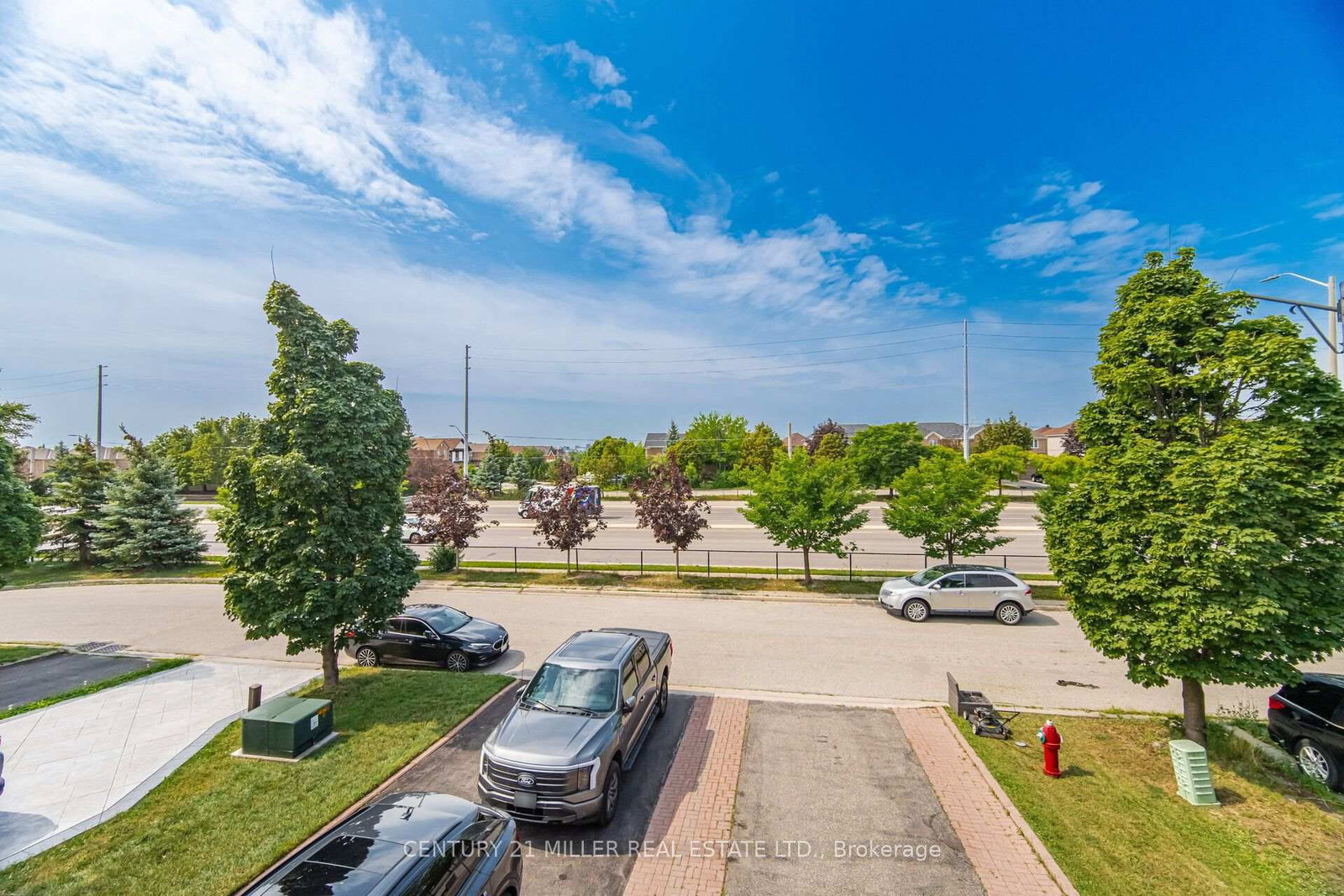 689 Macbeth Heights • Mississauga, ON photo 36