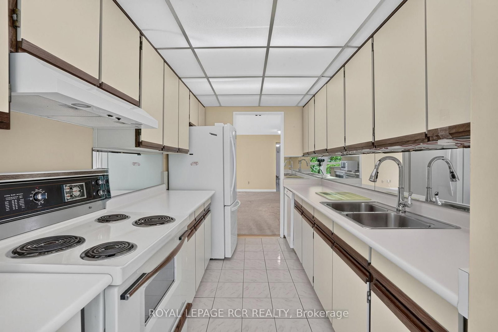 3650 Kaneff Crescent • #303 • Mississauga, ON photo 15