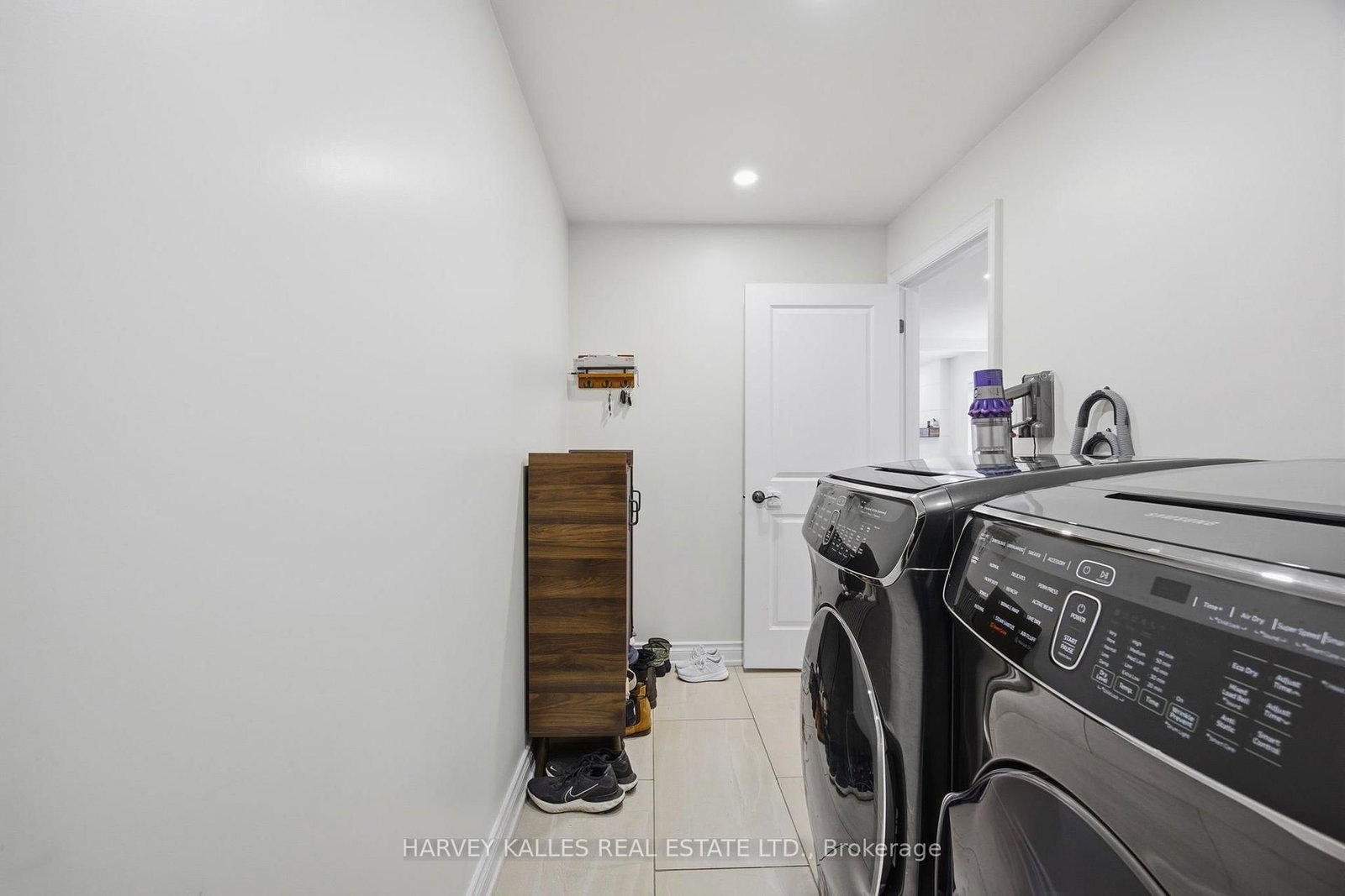 3254 Sir Johns Home, Mississauga, view 31