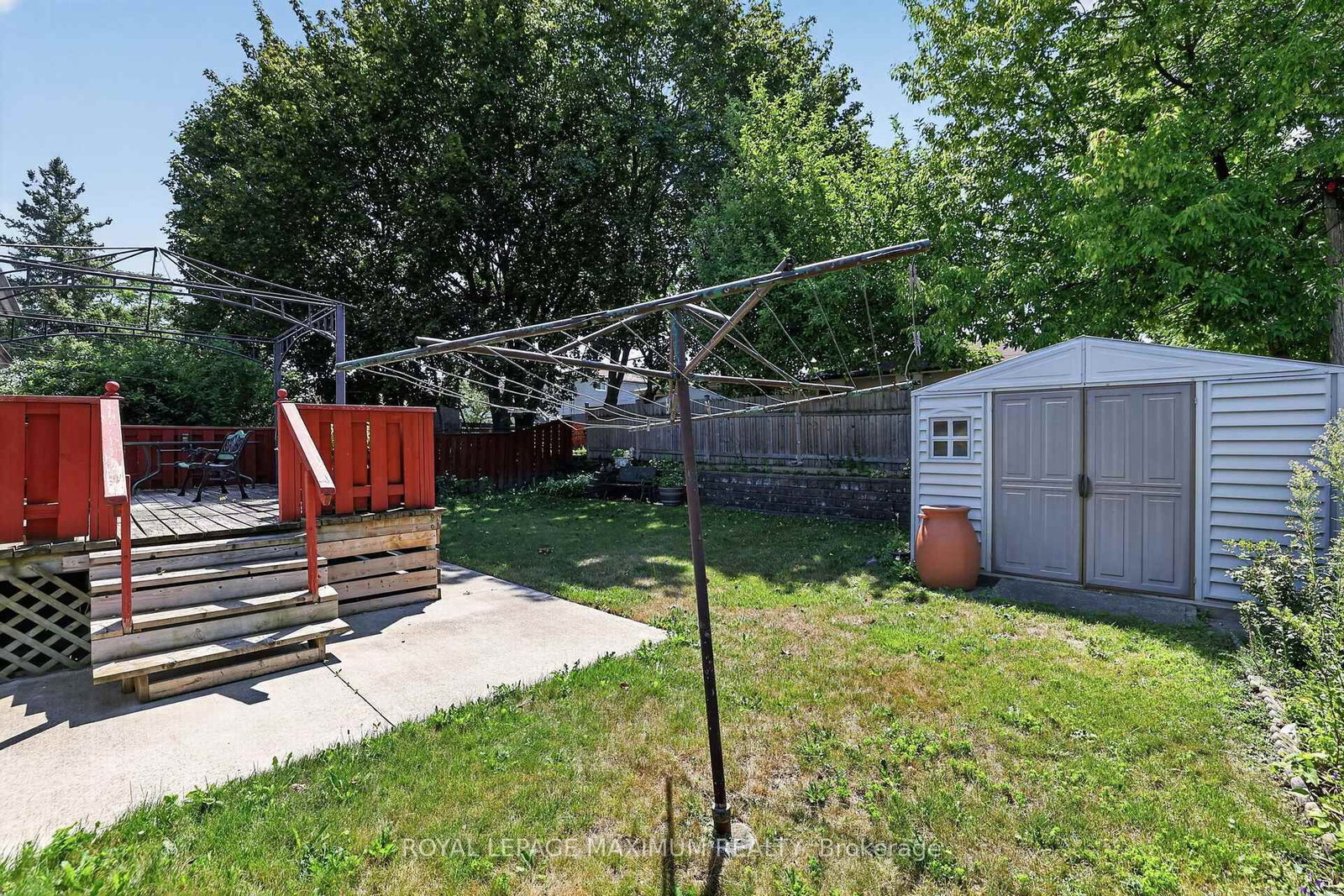 42 Pergola Road • Toronto, ON photo 32