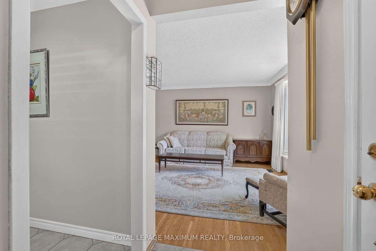 42 Pergola Road • Toronto, ON photo 5