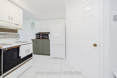 310 Mill Brampton,ON L6Y 3B1 — Photo 11