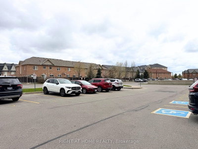1419 Costigan Road • #308 • Milton, ON photo 4