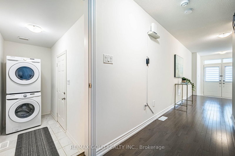 44 Donald Ficht Brampton,ON L7A 5H6 — Photo 13